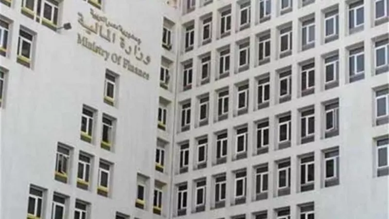 «المالية»:تعديل اسعار البنود المتغيرة للمقاولين كل ثلاثة اشهر
