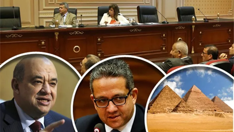 اليوم..بروتوكول بين«الآثار» و«السياحة» لإدارة الخدمات السياحية بالأهرامات