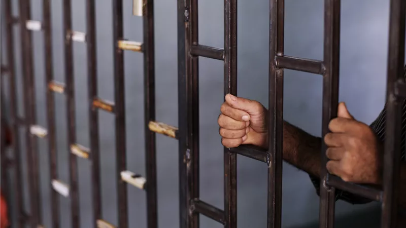 عضو اتحاد المقاولين: تعويم الجنيه 