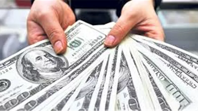 أسعار الدولار اليوم فى 10 بنوك فى مصر 