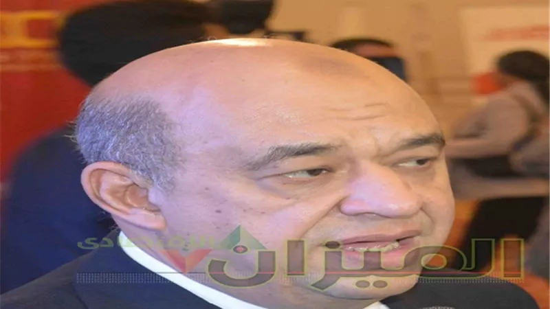 «مين بيحب مصر» تكشف الأخطاء العشرة لوزير السياحة