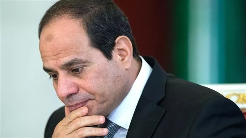«الغرفة التجارية» تطالب السيسي بالتدخل لإنقاذ الاقتصاد من تخبط «المركزى»