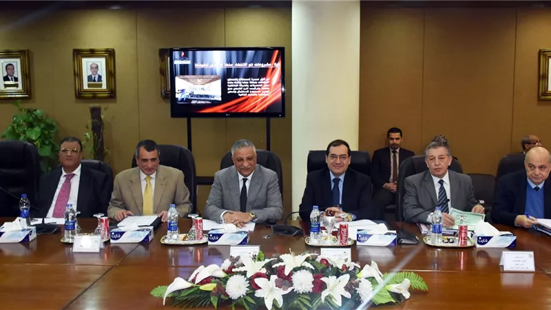 طارق الملا: تطوير منظومة المنتجات البترولية على رأس خطة الحكومة