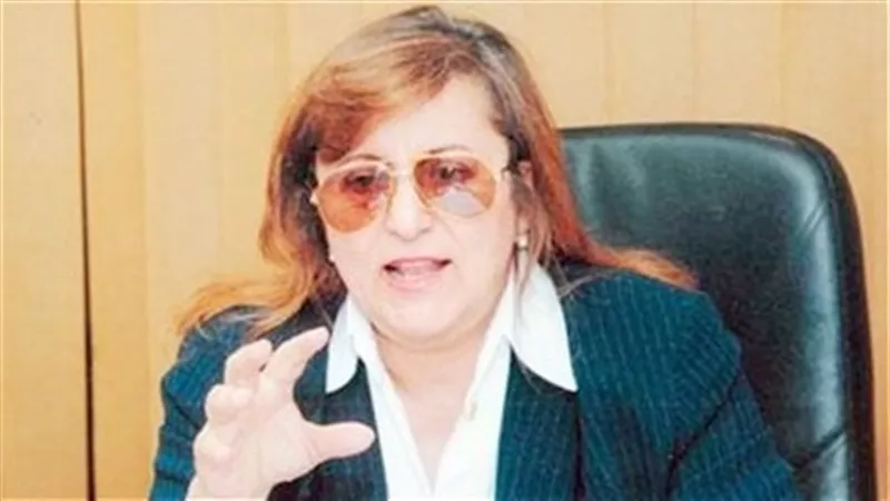 بسنت فهمي: إلغاء قيود إيداع وتحويل الدولار للخارج يحد من تهريب العملة