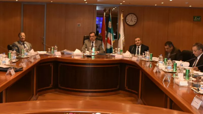 وزير البترول: برنامج حكومي شامل لتنمية الصعيد 