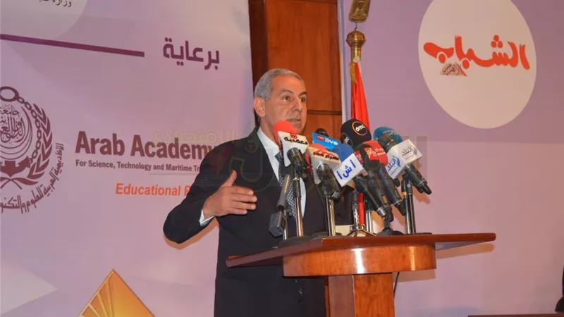 «الصناعة»:دعم المشروعات الصغيرة والمتناهية على رأس أولويات الوزارة