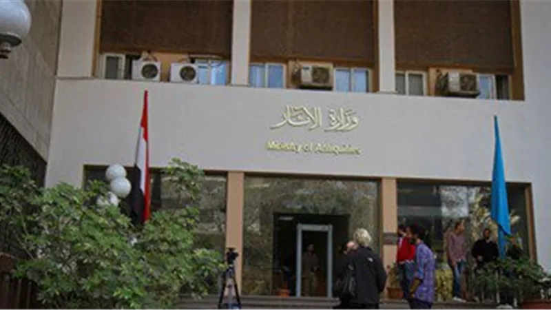 اعتماد 1144 متعاقدا بوزارة الآثار 