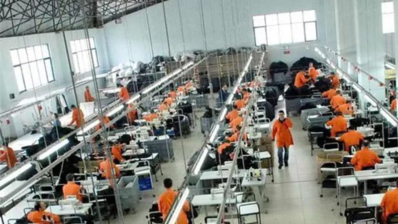 «الملابس الجاهزة»: 30% تراجعا فى الطاقة الإنتاجية للمصانع 