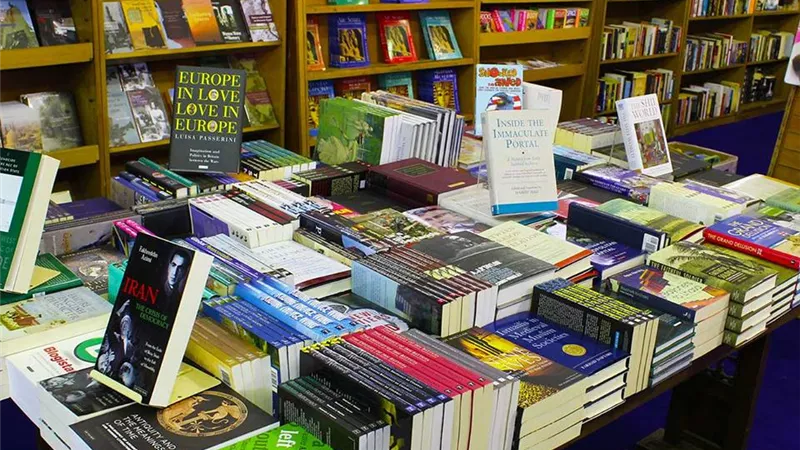 «المالية» تشارك بمعرض القاهرة الدولي للكتاب بجناح لـ «العملات والميداليات» 