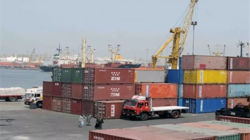 غلق بوغاز ميناء الإسكندرية بسبب سوء الأحوال الجوية