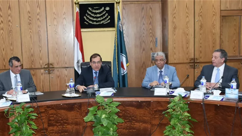 «الملا»: نستهدف رفع إنتاج حقل «ظُهر» لـ2.7 مليار قدم مكعب يوميًا بنهاية 2019