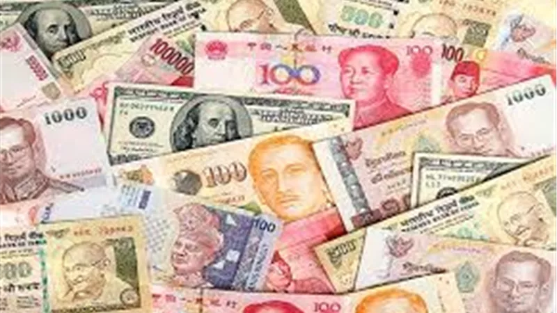 نشرة أسعار العملات العربية والأجنبية اليوم الإثنين