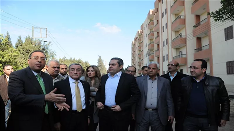 وزير الإسكان: تنفيذ 10 مشروعات مياه بـ «القليوبية» لخدمة 2 مليون نسمة