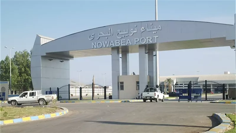 ميناء نويبع يعلن استقبال 373 راكباً وتداول 147 شاحنة 