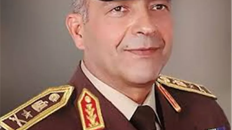 رئيس أركان حرب القوات المسلحة يتوجه إلى لندن في مهمة رسمية