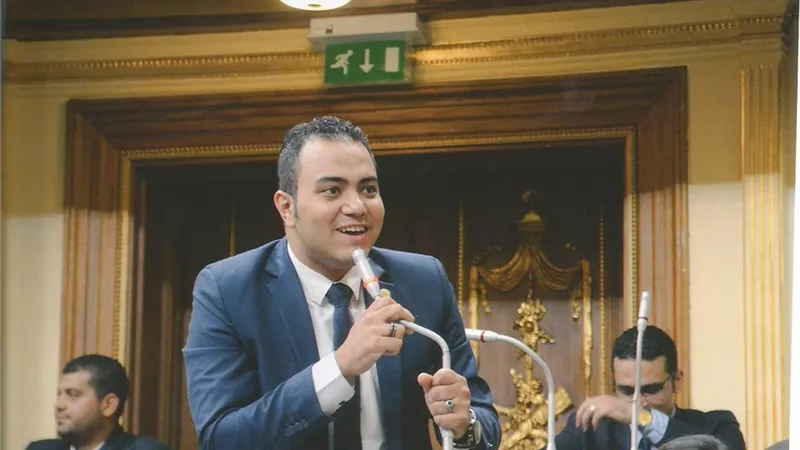 «تكنولوجيا النواب» تعلن ترحيب «أوبر» و«كريم» بتقنين أوضاعهما