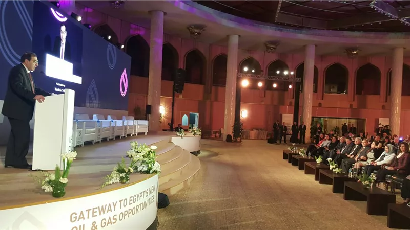 الملا: المرأة تمثل 25% من إجمالي العمالة في البترول 