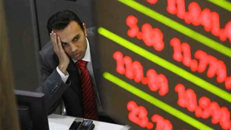 تراجع جماعي لمؤشرات البورصة المصرية بمنتصف التعاملات