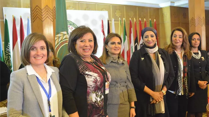 وزيرة التعاون الدولي تطالب بـ«التمكين الاقتصادي للمرأة»