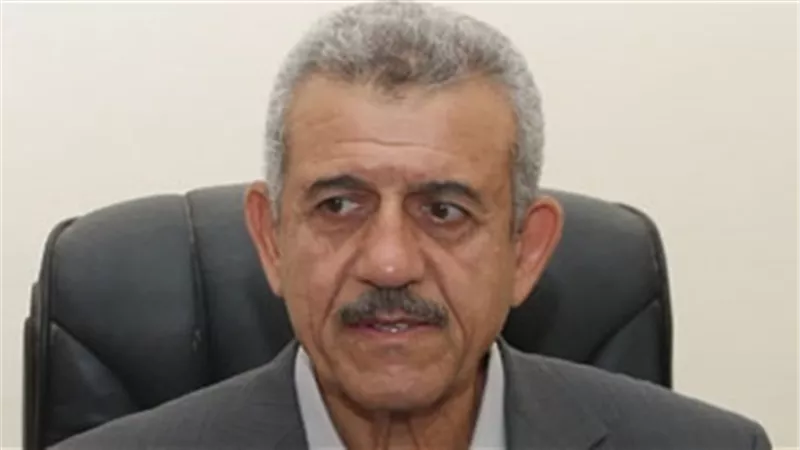 توقعات بعودة أسعار الدولار للارتفاع بعد حل أزمة «فروق العملة» 