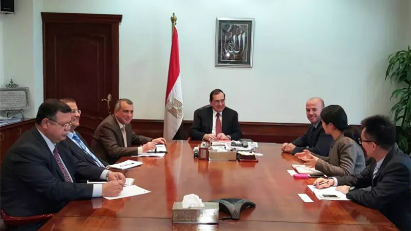 وزير البترول يستقبل مدير البنك التجاري الصناعي الصيني