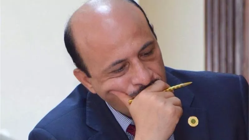 «مصرفى» يستبعد تأثر البنوك سلبيا بارتفاع الديون الخارجية 