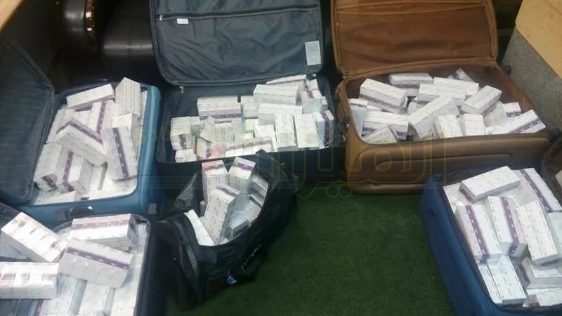إحباط تهريب 2000 عبوة مستحضرات طبيية بمطار برج العرب