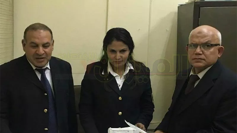 بالصور.. جمارك مطار القاهرة تحبط محاولة تهريب «دباسات معدة»