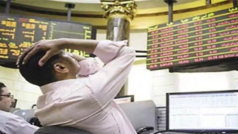 «البورصة علي صفيح ساخن»..«الضرائب» تقترح 1.75 في الألف لـ«الدمغة النسبية»..«الأوراق المالية»: تهوي بمؤشرات السوق..ماهر: «مُبالغ فيه»