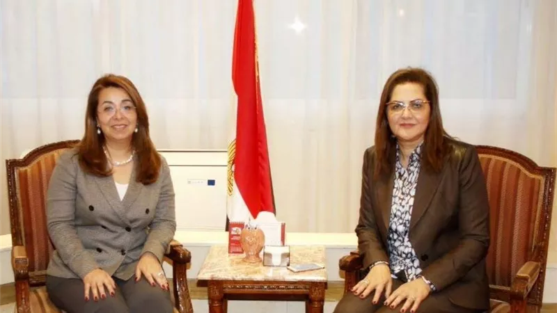 «التخطيط» تناقش الخطط الاستثمارية بالتضامن الاجتماعي