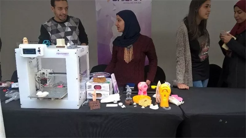 «ايمهوتب»: نخطط لاستخدام الطابعة ثلاثية الأبعاد في العمليات الجراحية