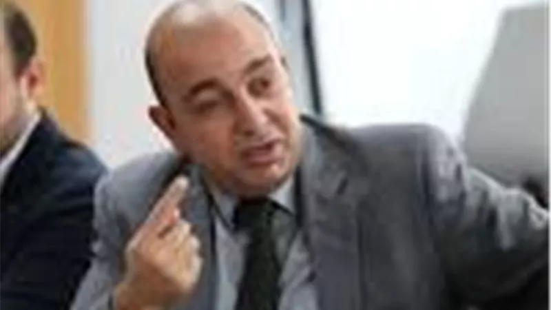 «اتصالات النواب» تجتمع بـ «الإسعاف» لتفعيل خدمة الـ «GPS» 
