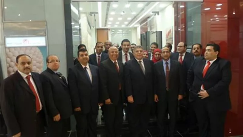 بنك مصر يفتتح فرعا جديدا بـ «مول مصر»