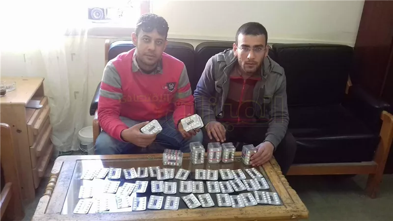 جمارك السلوم تحبط محاولة تهريب كمية من الأدوية 