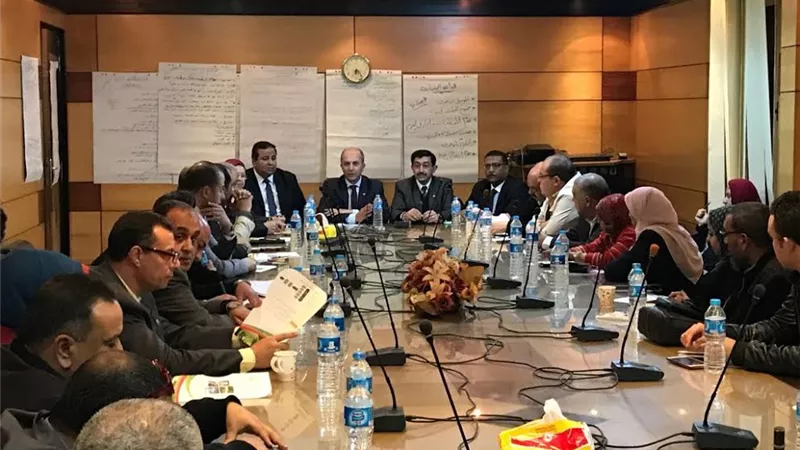 الالتزام البيئي يعقد لقاء مع 35 مصنعا بقطاع الصناعات النسيجية