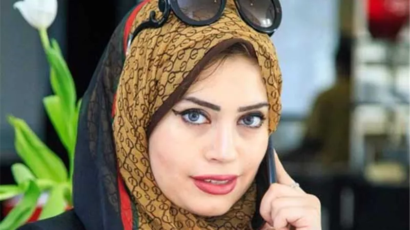 بلاغ لوضع رضوى جلال على «النشرة الحمراء»