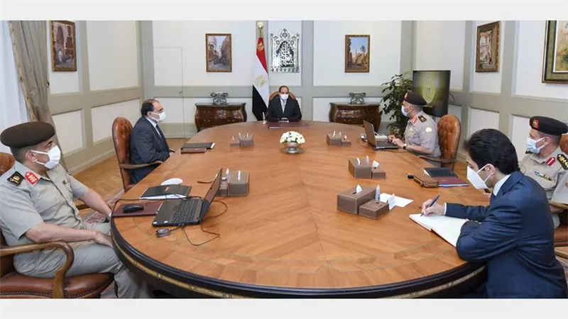 الرئيس يوجه بتزويد محور الضبعة بكافة الخدمات اللازمة على امتداد الطريق