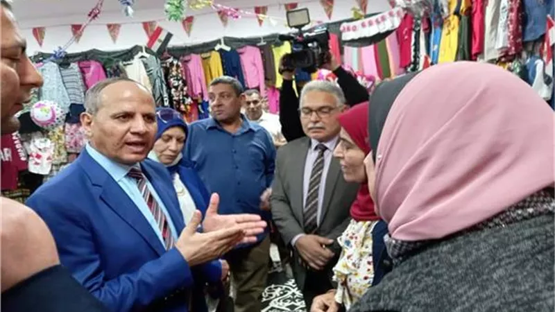غرفة القاهرة التجارية: تخفيضات 20 إلى 30% بمعرض أهلًا بالعيد فى ميدان باب الشعرية