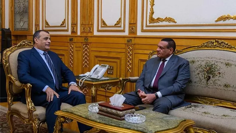 وزيرا الإنتاج الحربي والتنمية المحلية يتابعان الموقف التنفذي لمنظومة المخلفات
