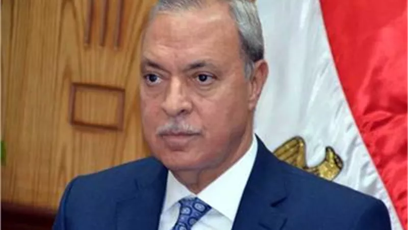 محافظ القليوبية يطلق حملة لتطعيم المواطنين ضد فيروس كورونا 