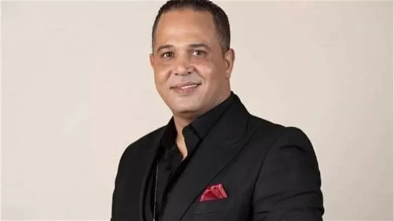 وفاة الفنان مصطفي درويش عن عمر يناهز 43 عام
