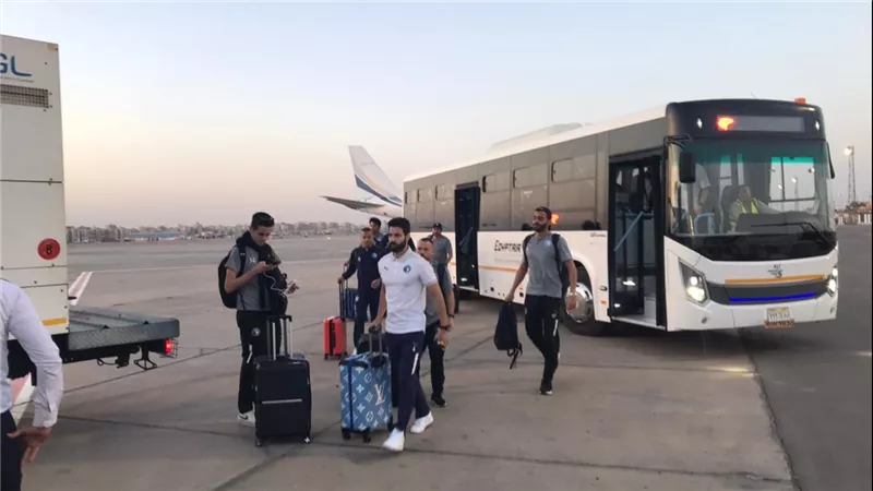 مصر للطيران  تنقل بعثة نادي بيراميدز إلي أبوظبي
