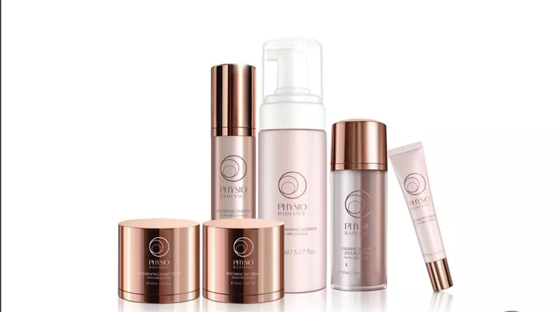 كيونت تطور منتج Physio Radiance للعناية بالبشرة
