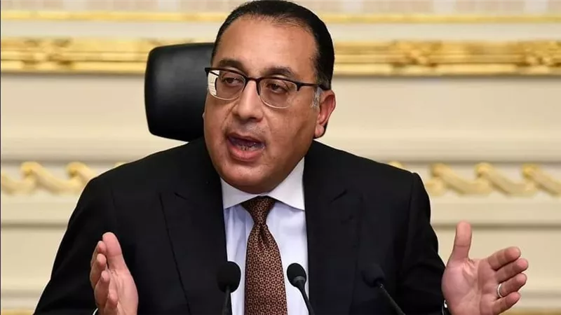 عاجل ..الحكومة تعفي الذهب الوارد من الخارج من الجمارك