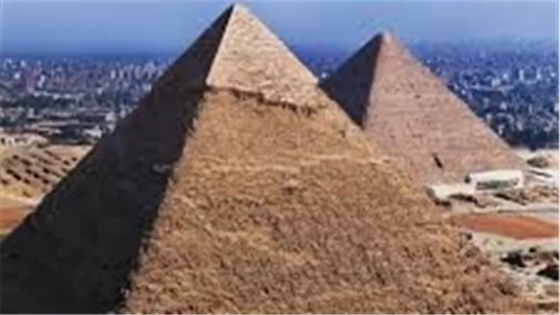  «الحكومة» توضح حقيقة غلق هرم «خوفو»