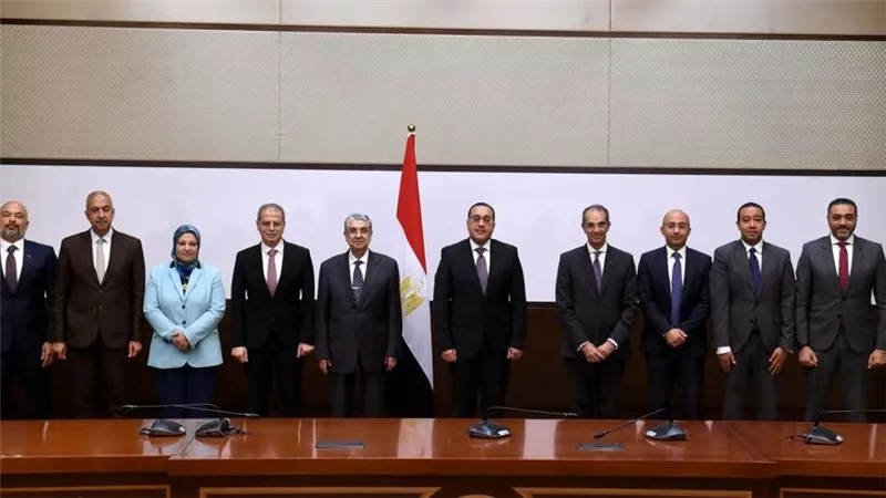 «فودافون مصر» تتعاقد مع هيئة تنمية واستخدام الطاقة الجديدة والمتجددة لشراء طاقة نظيفة