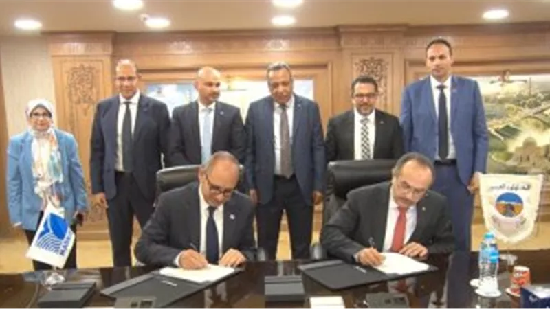 بدء تنفيذ أعمال البنية التحتية بمدينة أبو قير الجديدة بقيمة 6 مليارات جنيه