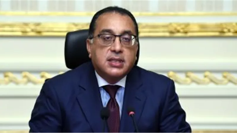 رئيس الوزراء: الدولة تتحمل الضريبة العقارية عن 20 قطاعا صناعيا