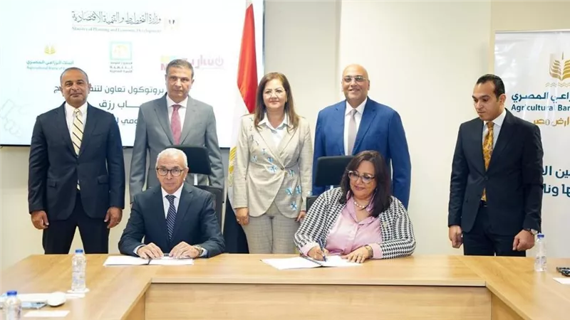 «باسل رحمي»:نعمل على التعاون مع كبرى البنوك والمؤسسات الأهلية للتوسع في تمويل المشروعات
