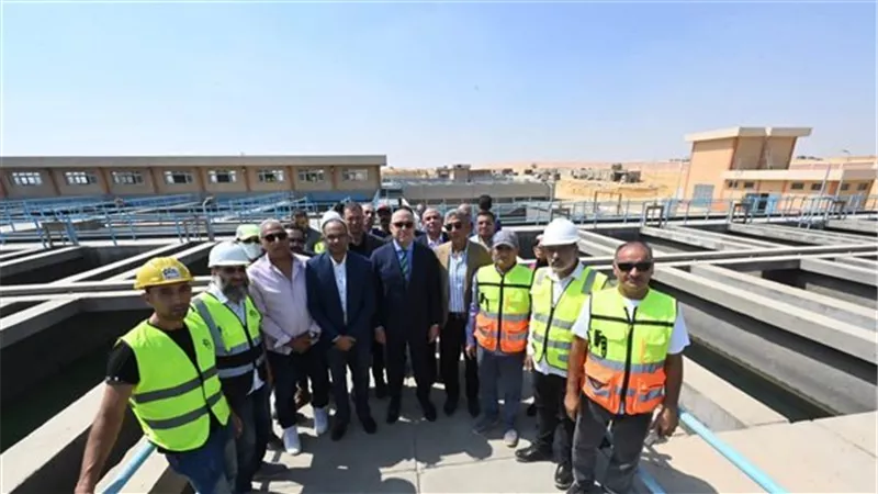وزير الإسكان يتفقد محطة تنقية مياه الشرب بالقاهرة الجديدة